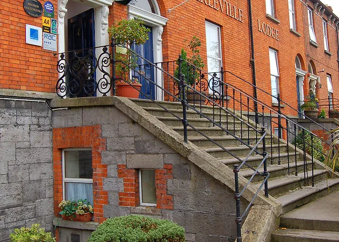 Hotel Charleville 3*