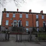 Отель Charleville
