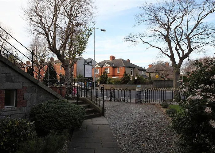 Hotel Charleville