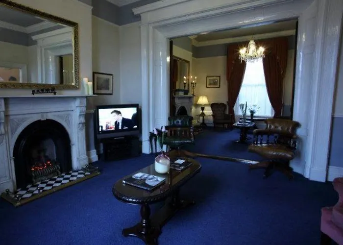 ホテル Charleville