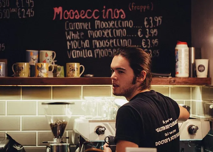 ホテル Charleville 3*