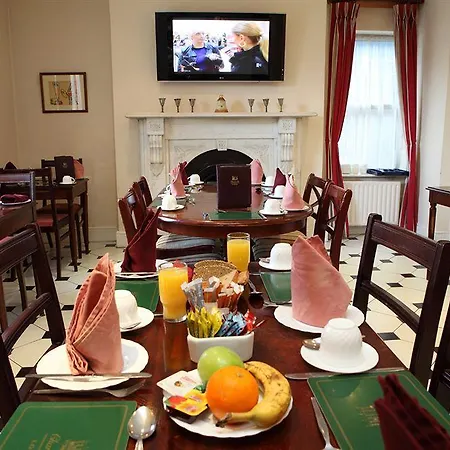 Hotel Charleville 3*